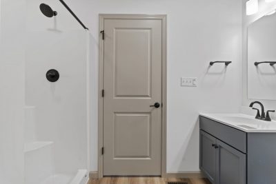 primary-bath-scaled